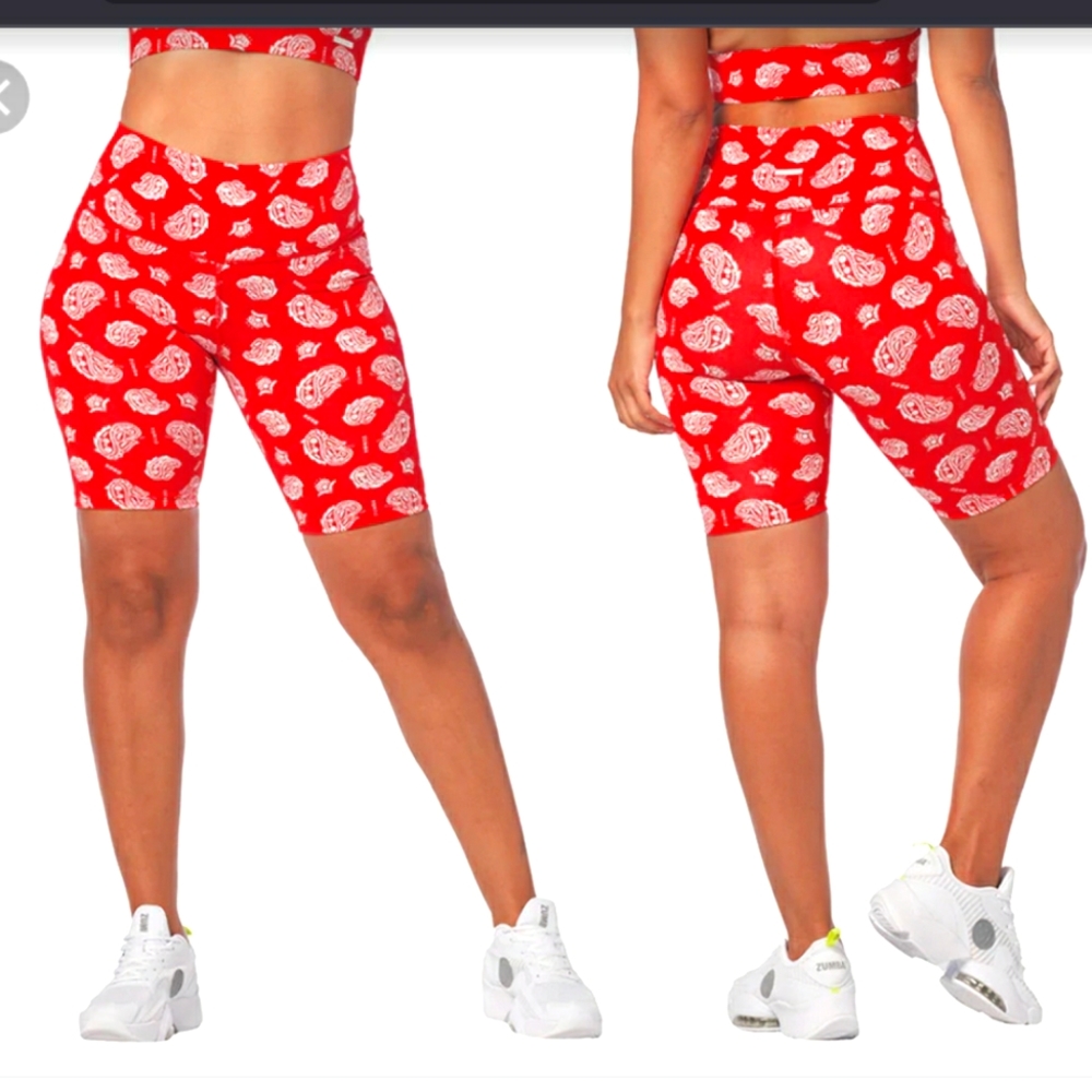 Zumba XO High Waisted Biker Shorts size XL XLovely Red White Paisley New
